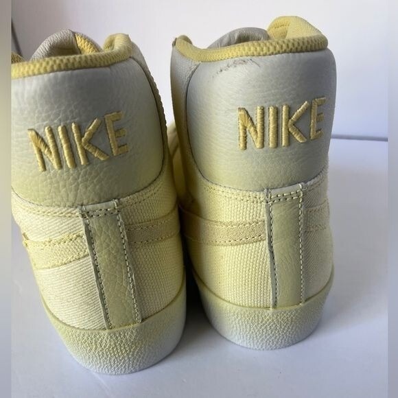 Nike SB Zoom Blazer Mid Men's 11.5 DR9087-700 Lemon Wash Yellow Skate Shoes - Picture 9 of 12